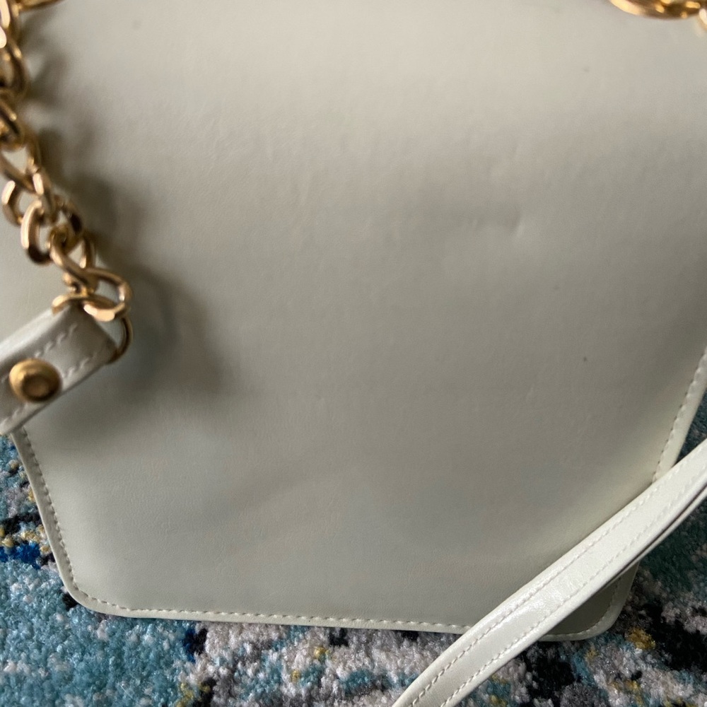 Vintage Crossbody Gold Lion Ivory Handbag - Picture 5 of 7
